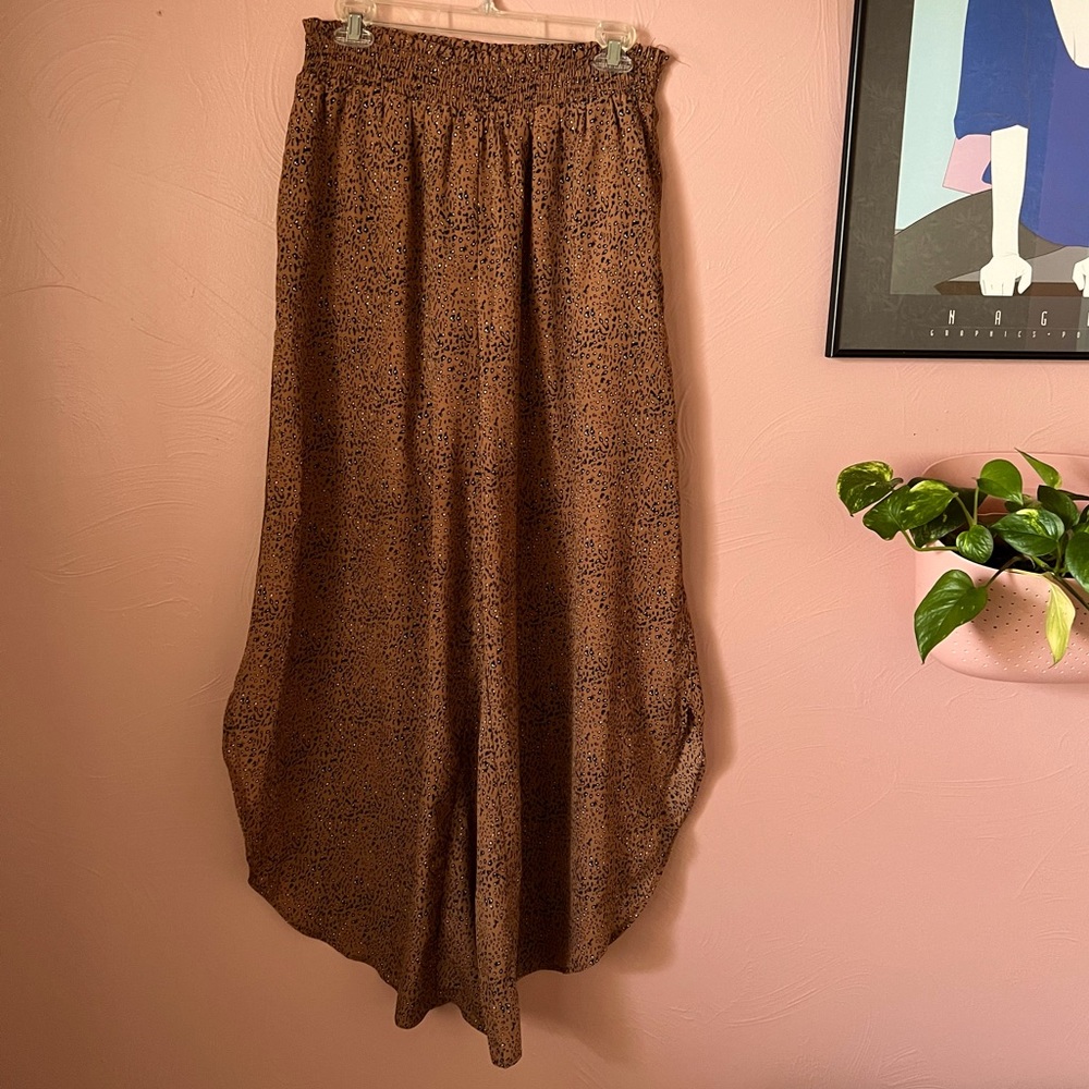 Lightweight wide leg pants